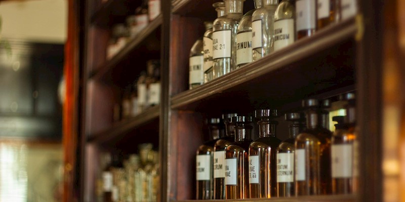 What is the difference between a tincture, oxymel, and elixir?