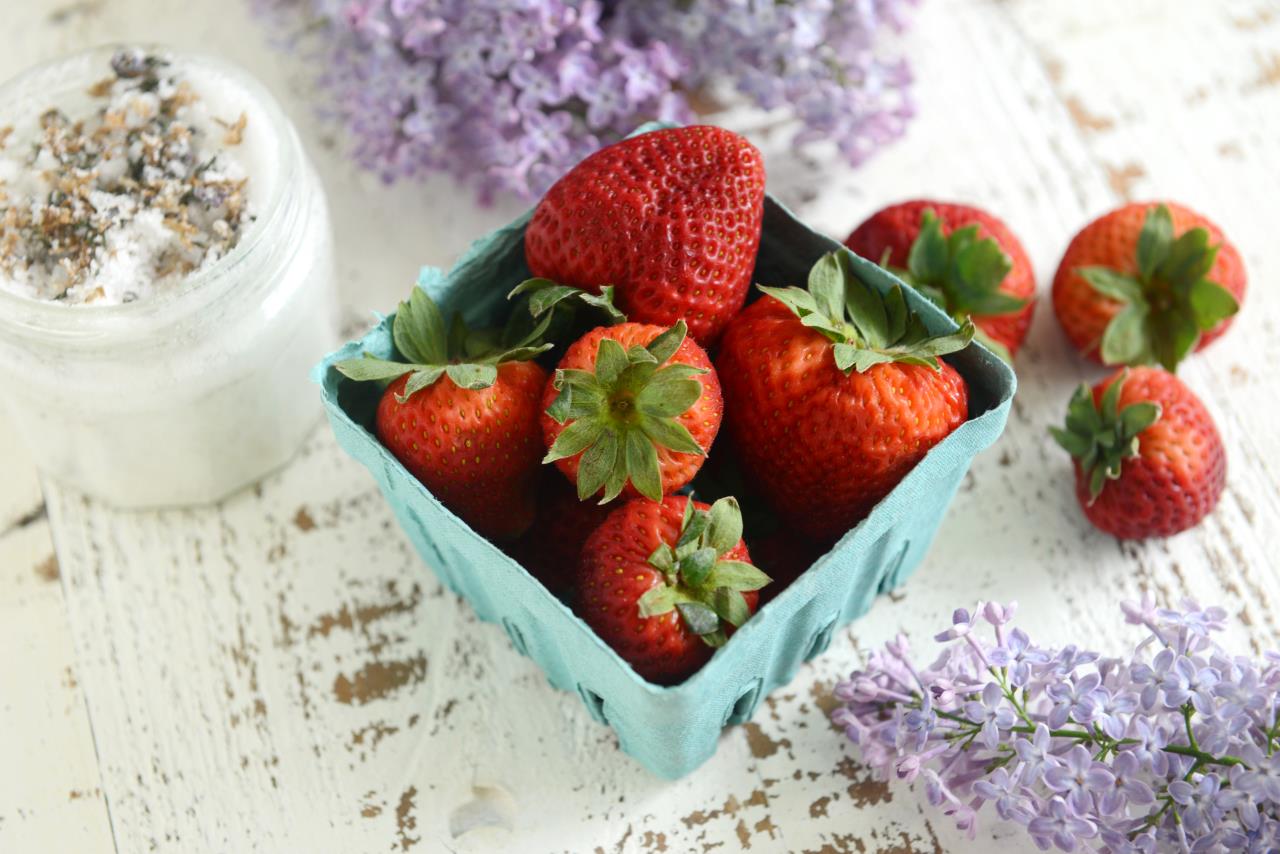 Lilac Sugar Strawberries